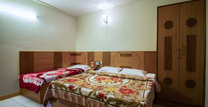 Fabexpress Alpine Hotel Agra  Ngoại thất bức ảnh