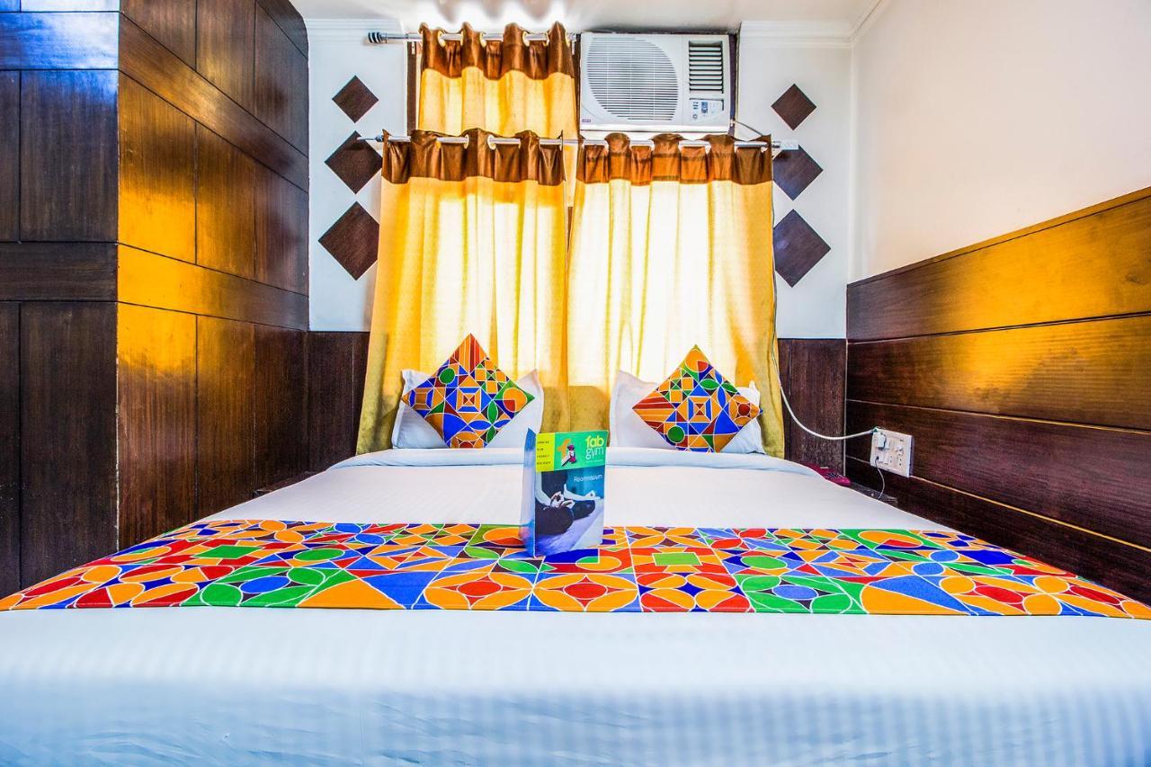 Fabexpress Alpine Hotel Agra  Ngoại thất bức ảnh