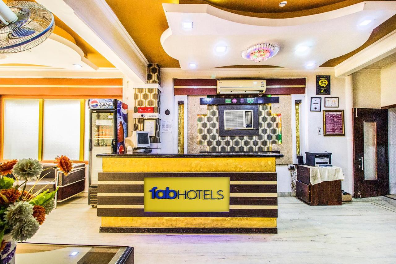 Fabexpress Alpine Hotel Agra  Ngoại thất bức ảnh